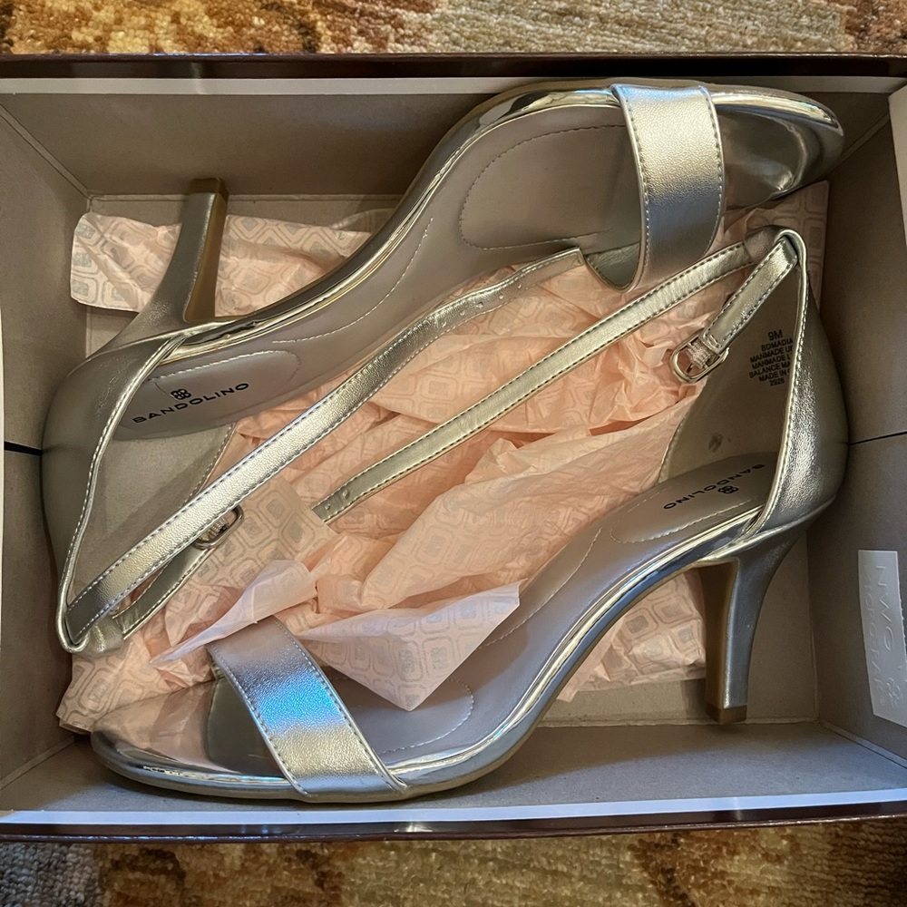 Bandolino Silver Heels